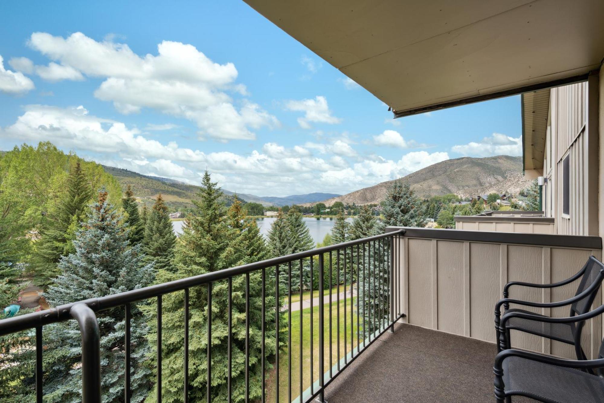 Falcon Point Avon Luaran gambar