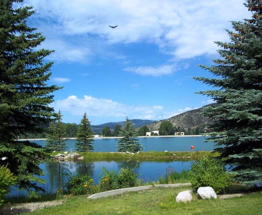 Falcon Point Avon Luaran gambar